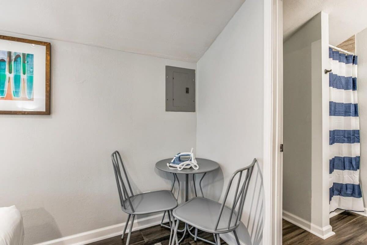 Pensacola Pearl - Studio Apartment - Pets Welcome 외부 사진