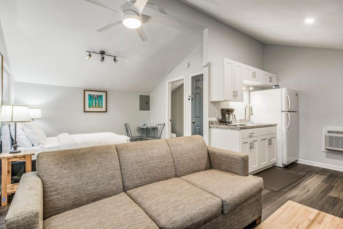 Pensacola Pearl - Studio Apartment - Pets Welcome 외부 사진