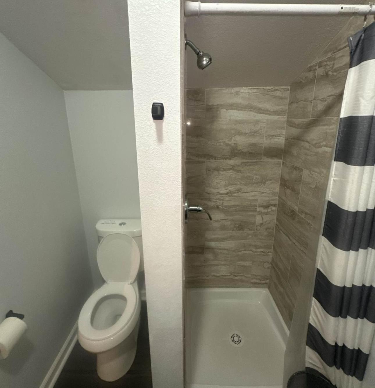 Pensacola Pearl - Studio Apartment - Pets Welcome 외부 사진